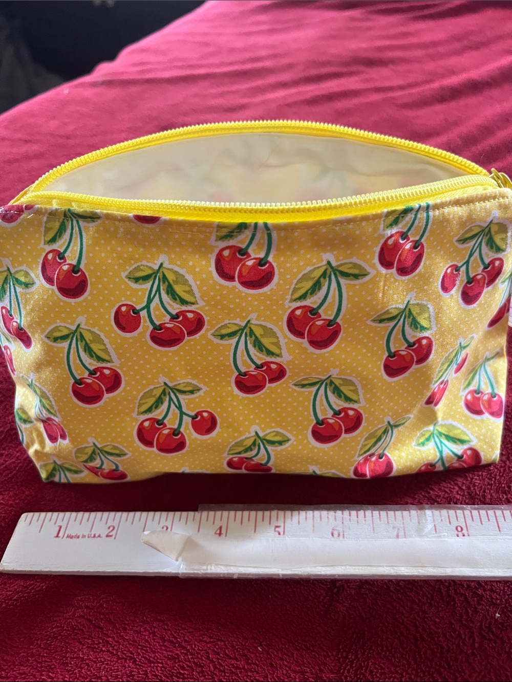 Make up case - Picture 2 of 3